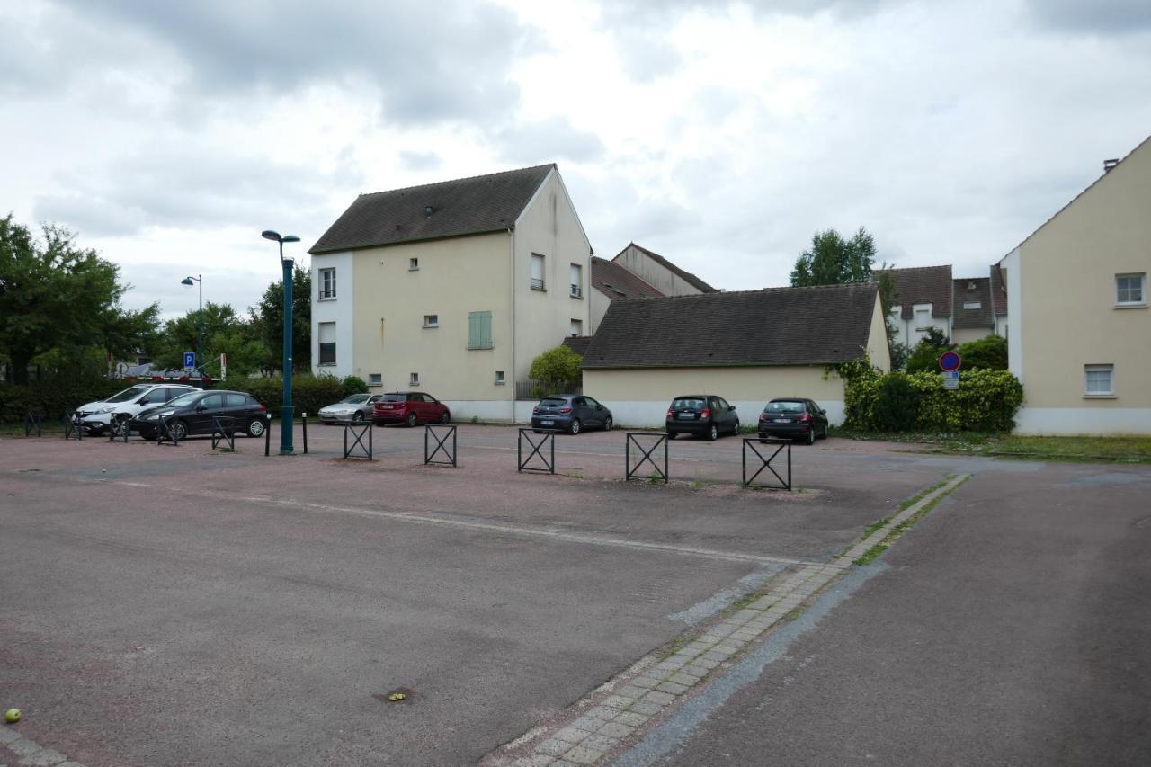 Les Villas Paradis - Serris, Proche Paris & Disneyland Exteriör bild